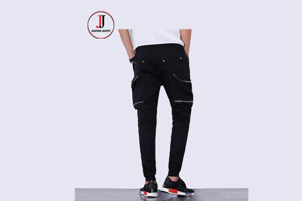 black zipper cargo pants